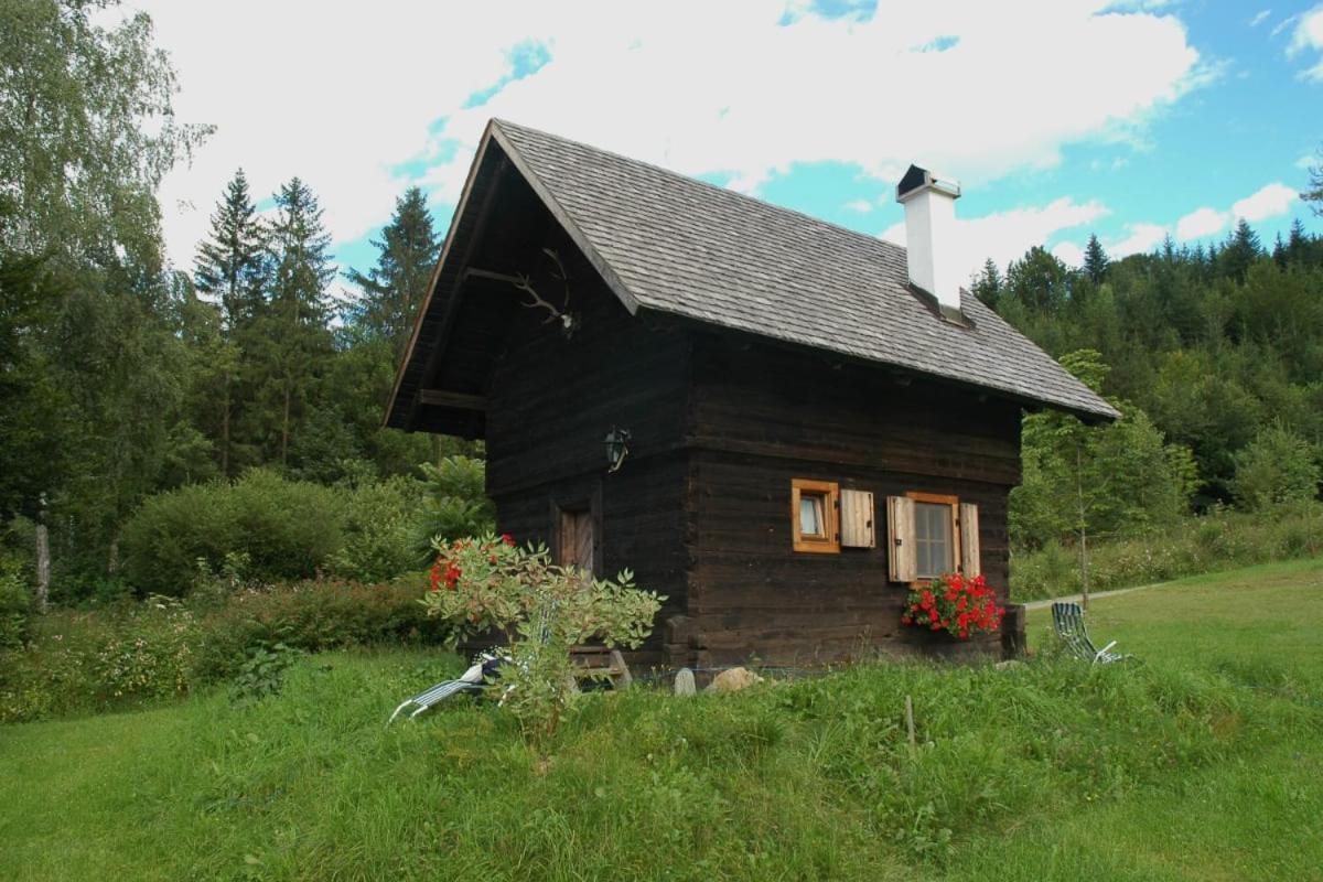Huette Zum Verlieben Gurk エクステリア 写真